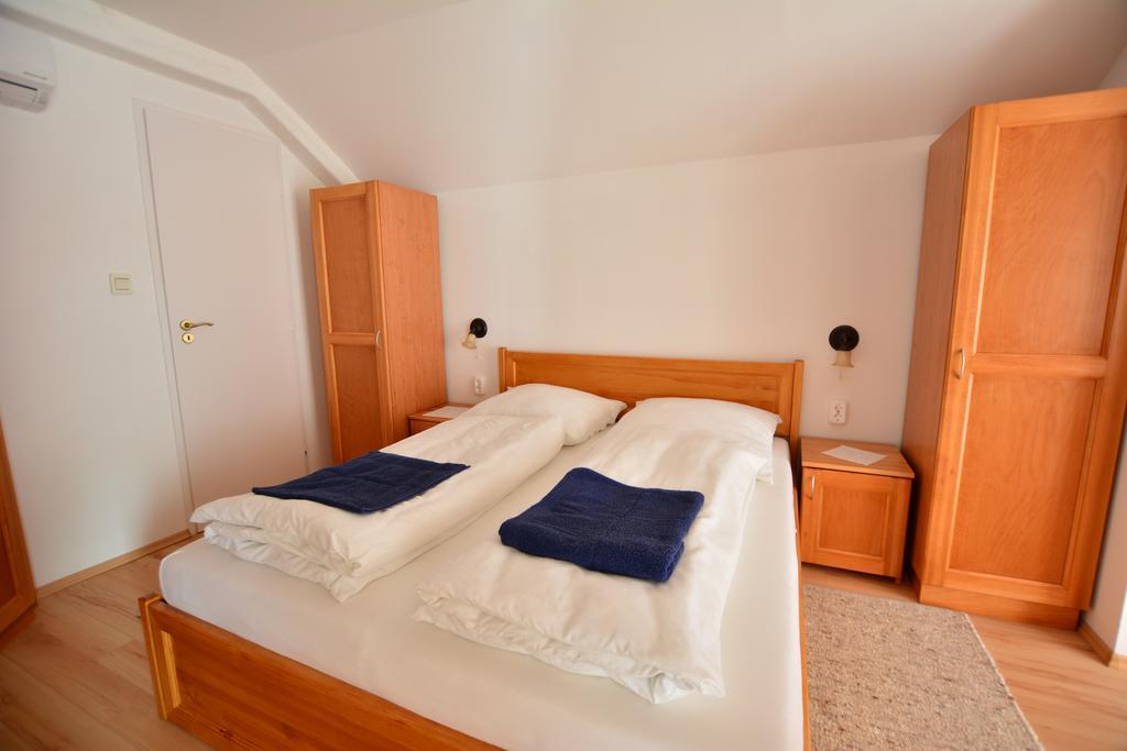 Virágoskert Apartman Hévíz Rom bilde