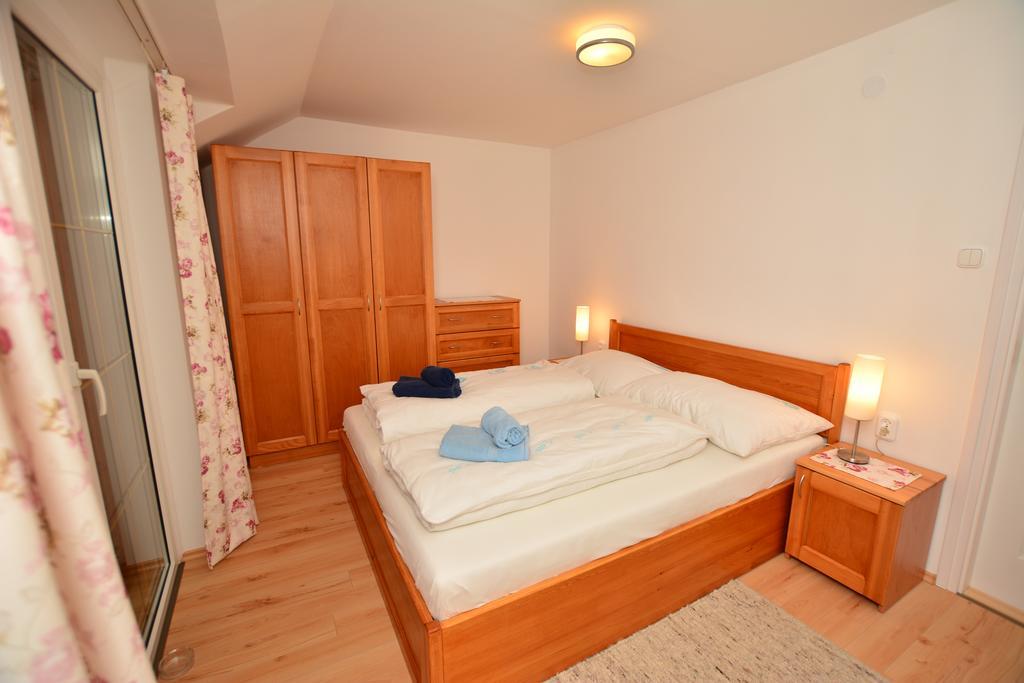Virágoskert Apartman Hévíz Rom bilde